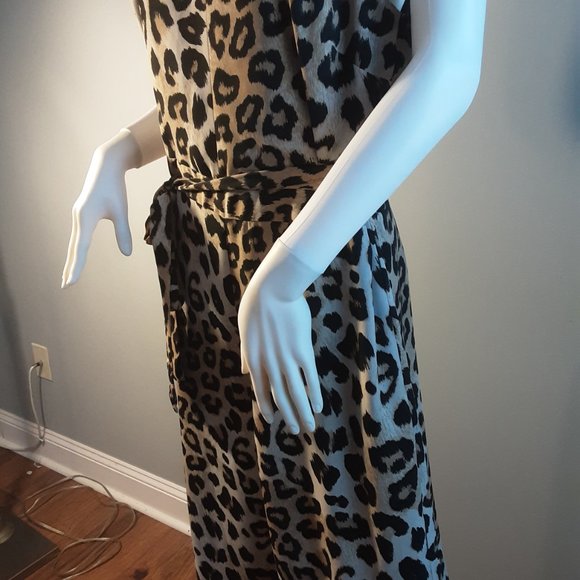LEOPARD  JUMPSUIT  by BANANA  REPUBLIC - Picture 7 of 10